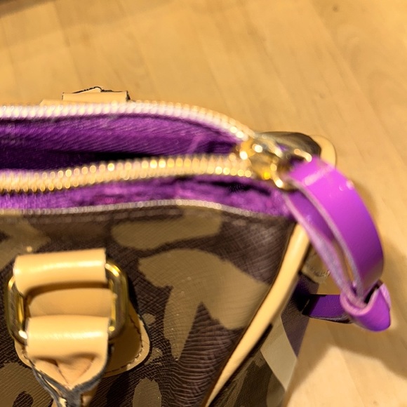 Victoria’s Secret Speedy Bag - Picture 8 of 8